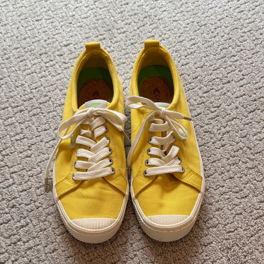 Cariuma Yellow Sneakers